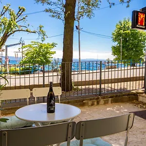  Apartment Rika On The Seaside Kroatien